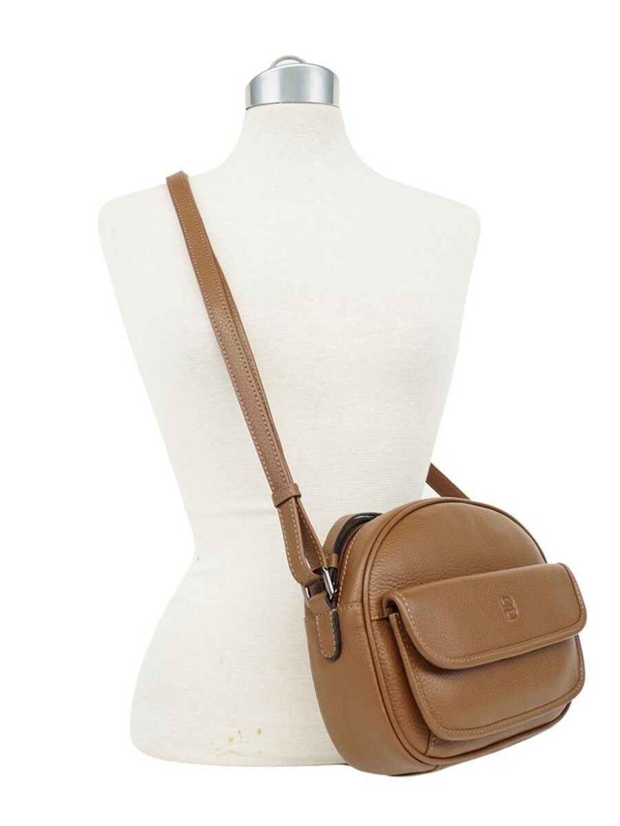 Handtas van het merk Belluga in het Cognac Handtas van het merk Belluga in het Cognac