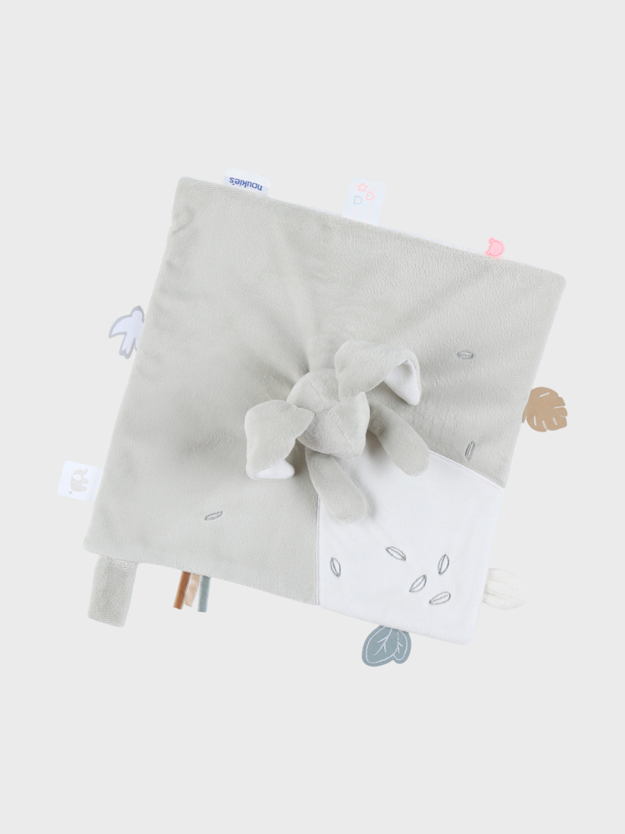 Knuffel van het merk Noukies in het Groen