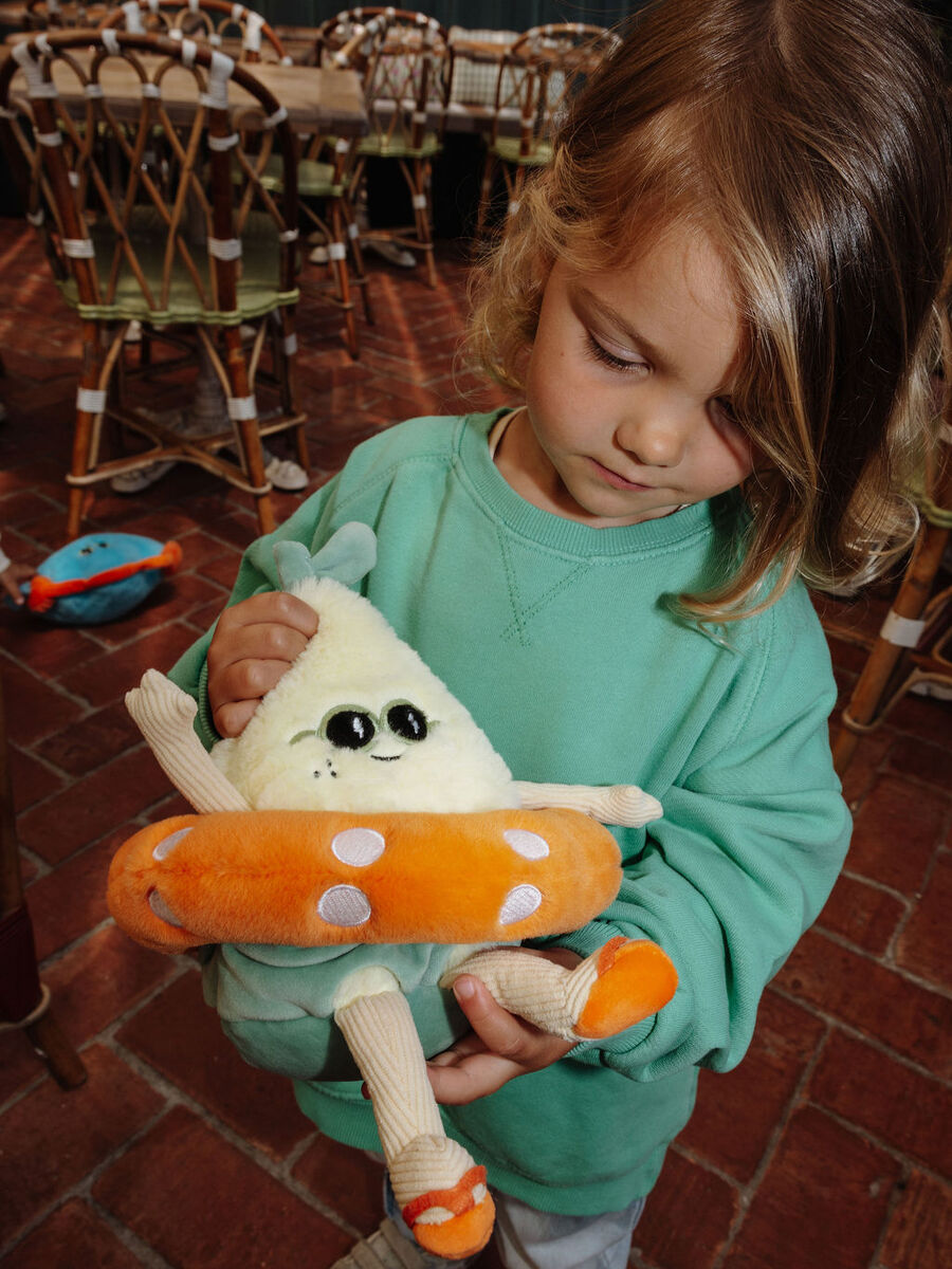 Knuffel van het merk Hello Hossy in het Geel