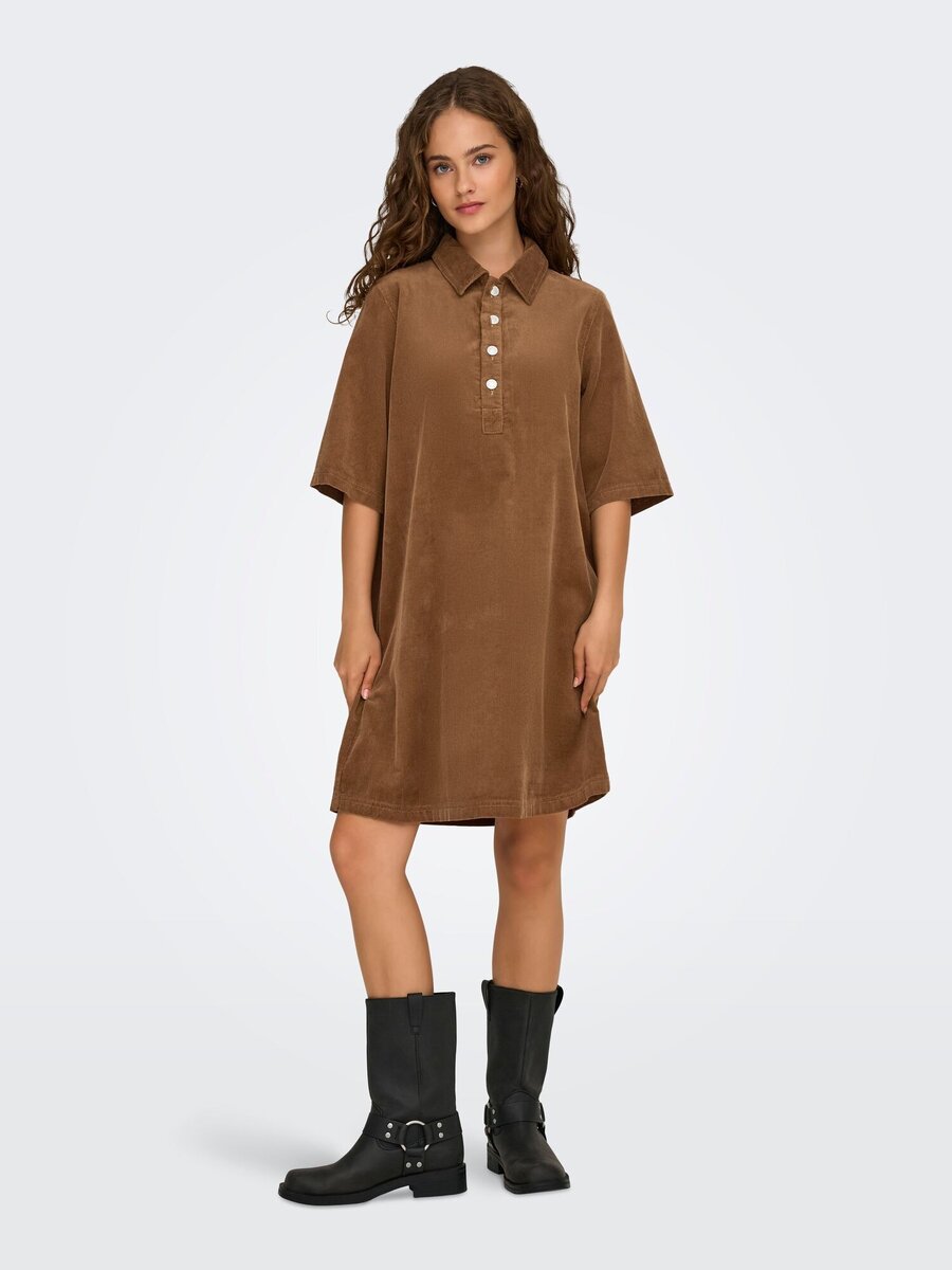 Kleed van het merk Only in het Bruin