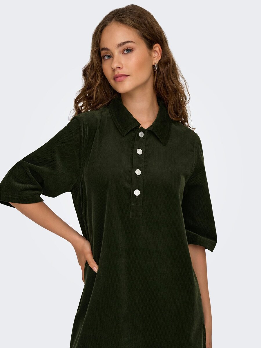 Kleed van het merk Only in het Kaki