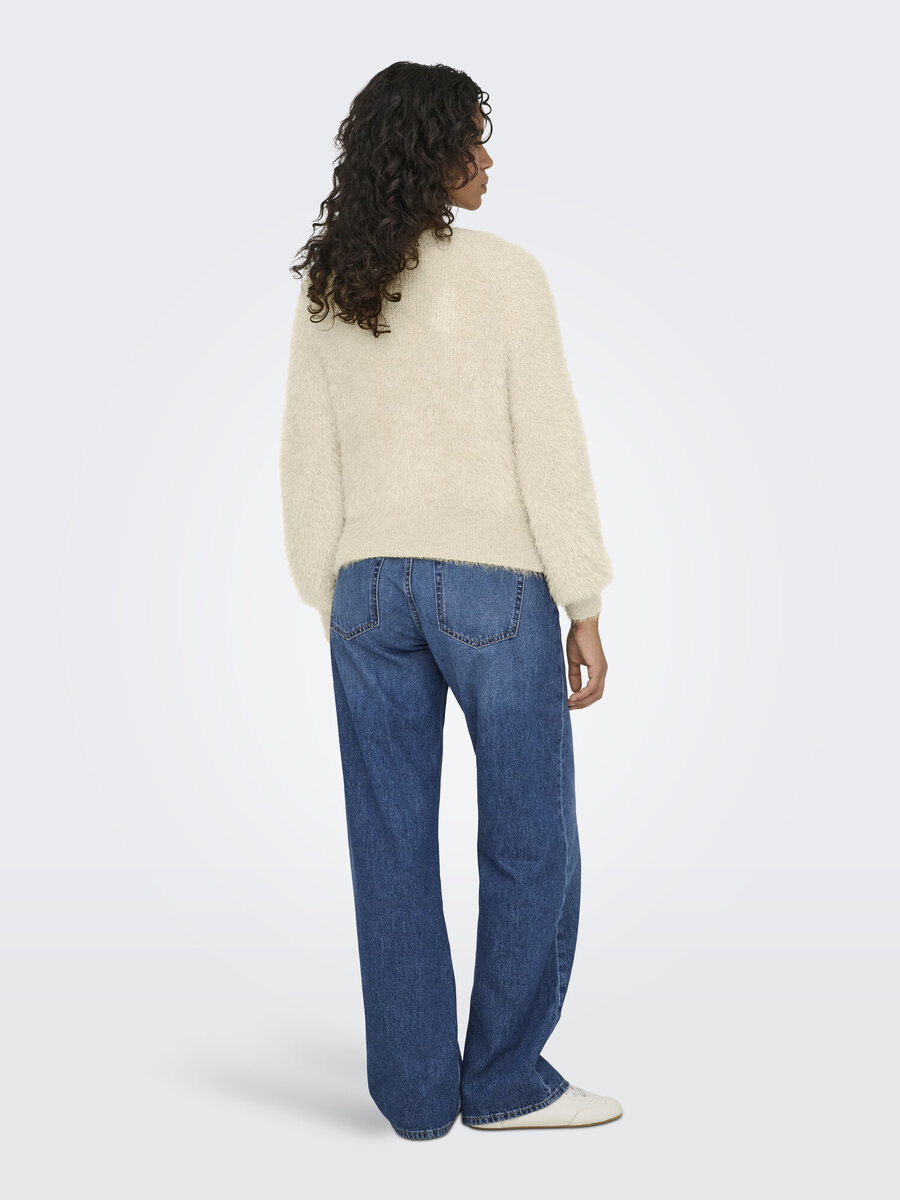 Pull van het merk Only in het Beige