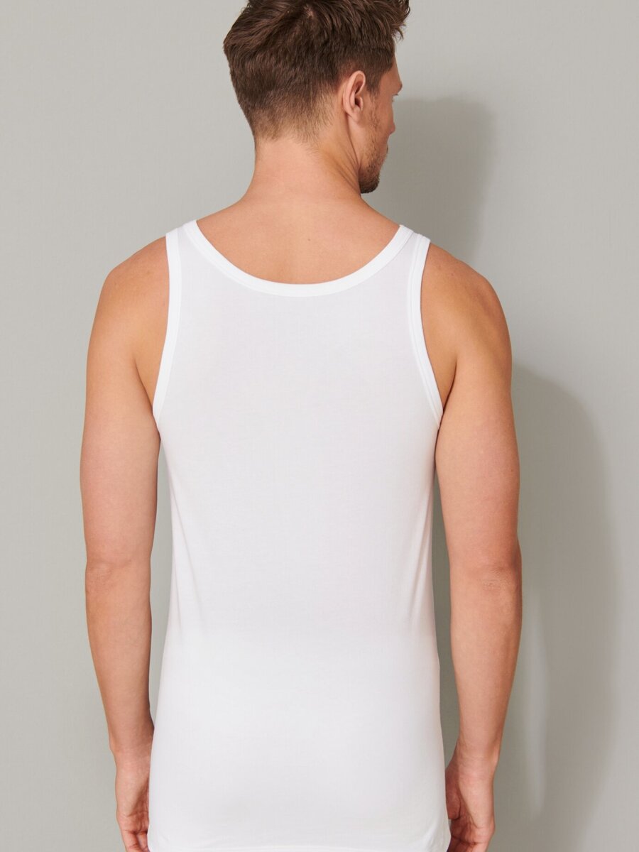 Singlet van het merk Schiesser in het Wit