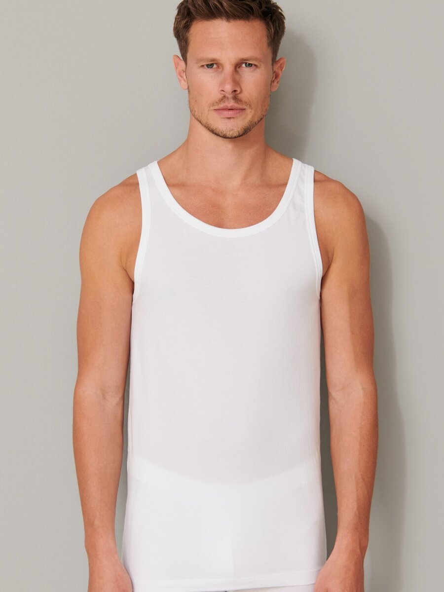 Singlet van het merk Schiesser in het Wit
